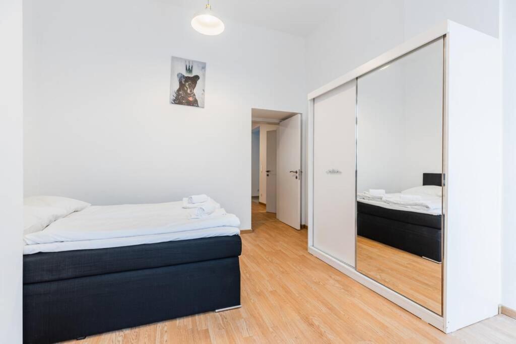 Family Apartment Next To Danube River Bécs Kültér fotó
